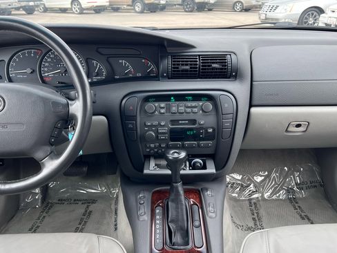 Used 1997 Cadillac Catera image 50