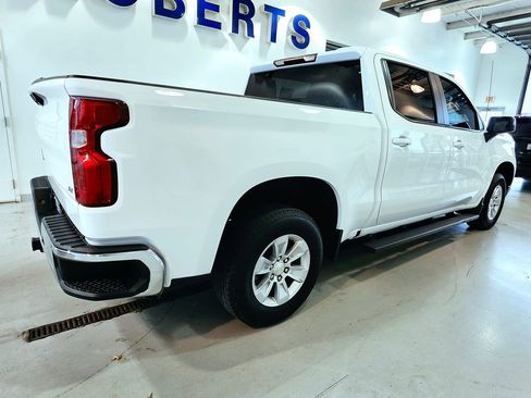 Used 2024 Chevrolet Silverado 1500 LT w/ Protection Package AWD/4WD image 16