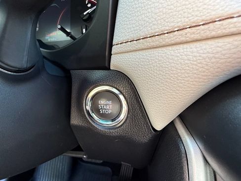 Certified 2025 Toyota RAV4 XLE Premium AWD/4WD image 26