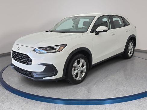 Certified 2025 Honda HR-V LX image 1