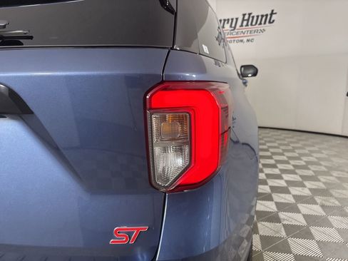 Used 2020 Ford Explorer ST w/ ST Street Pack AWD/4WD image 36