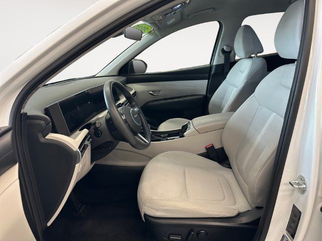 Used 2025 Hyundai Tucson SEL FWD image 9