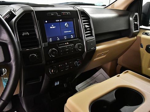 Used 2018 Ford F150 XLT w/ Equipment Group 302A Luxury AWD/4WD image 24