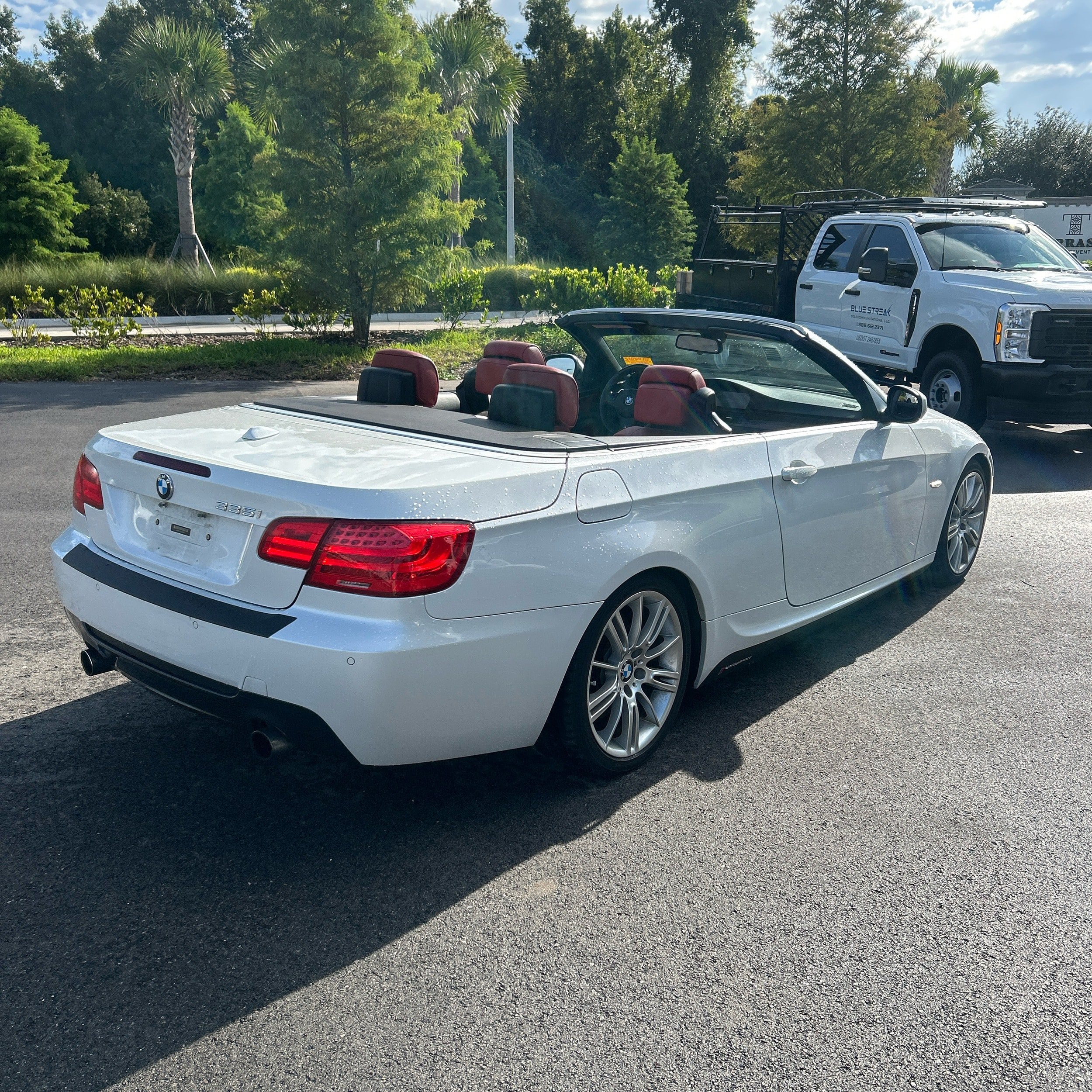 Used 2013 BMW 335i Convertible RWD image 9