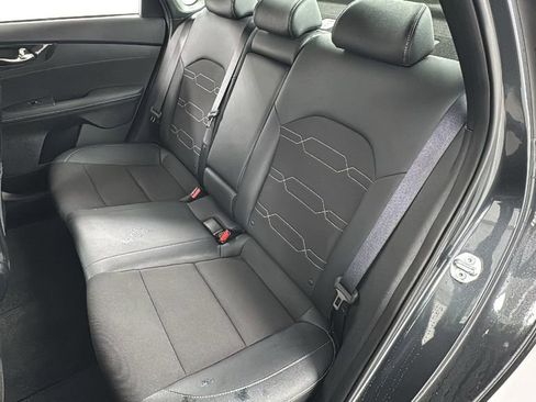 Used 2024 Kia Forte GT-Line image 12