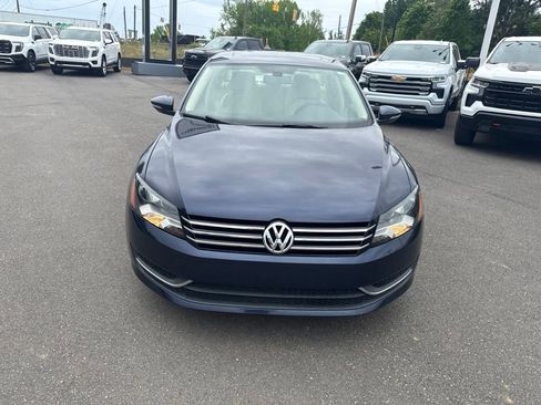 Used 2012 Volkswagen Passat 2.5 SE FWD image 8