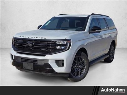 New 2026 Ford Expedition Platinum w/ Stealth Appearance Package