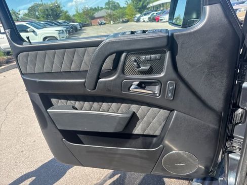 Used 2017 Mercedes-Benz G 550 Squared image 10