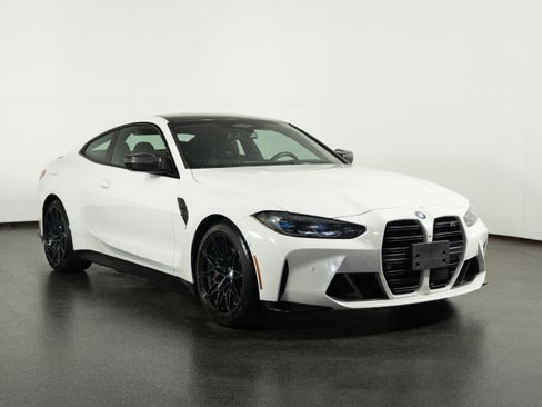 Used 2024 BMW M4 Competition image 4