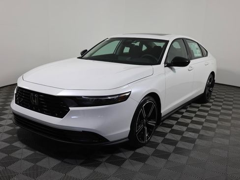 New 2026 Honda Accord SE image 1