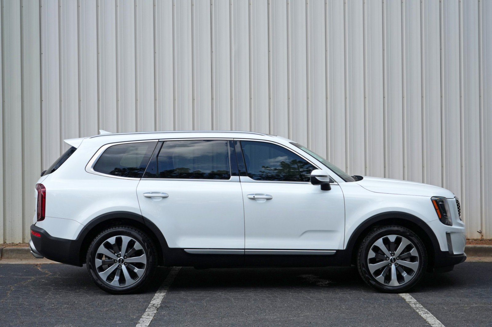 Used 2020 Kia Telluride S AWD/4WD image 51