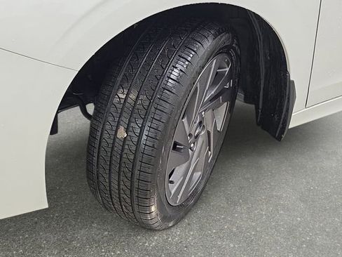 Used 2025 Subaru Legacy Sport image 31