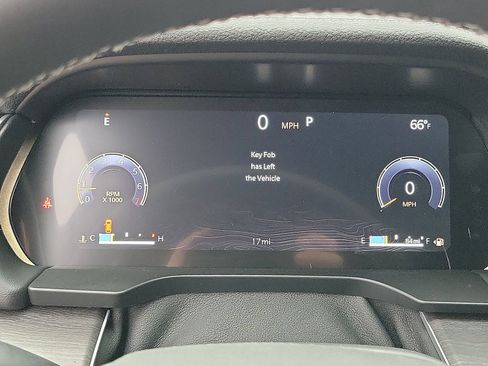 New 2025 Jeep Grand Cherokee Limited w/ Luxury Tech Group II AWD/4WD image 7