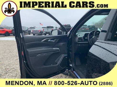 New 2026 Chevrolet Traverse High Country w/ LPO, Floor Liner Package AWD/4WD image 14