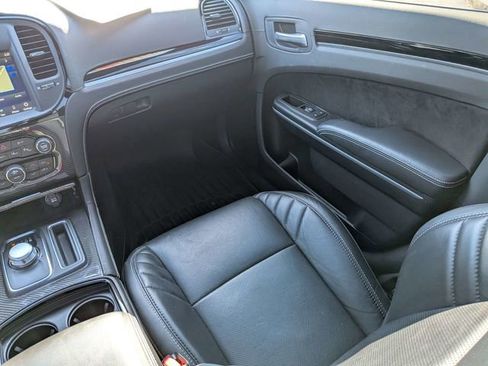 Certified 2023 Chrysler 300 C RWD image 16