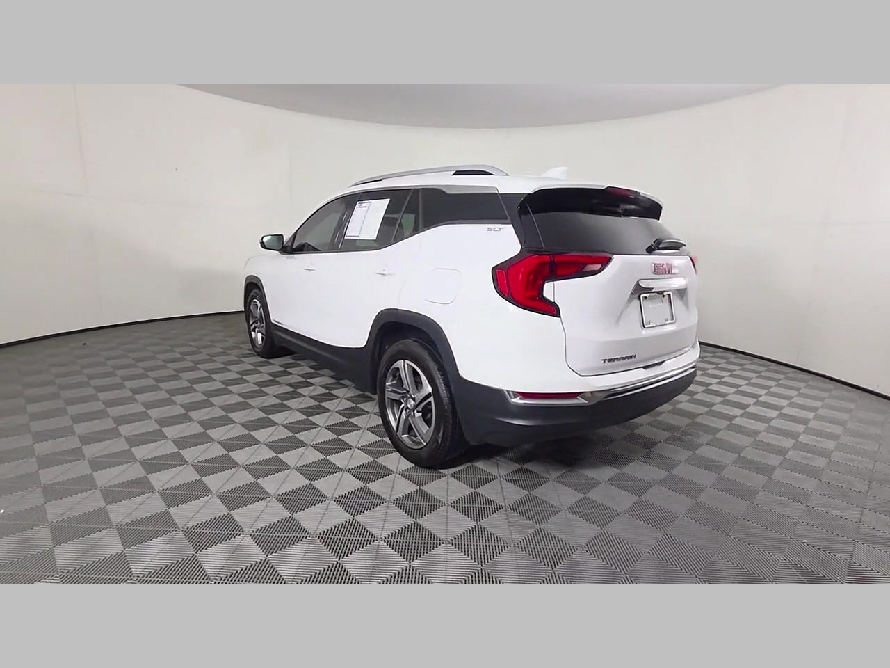 Used 2020 GMC Terrain SLT FWD image 41