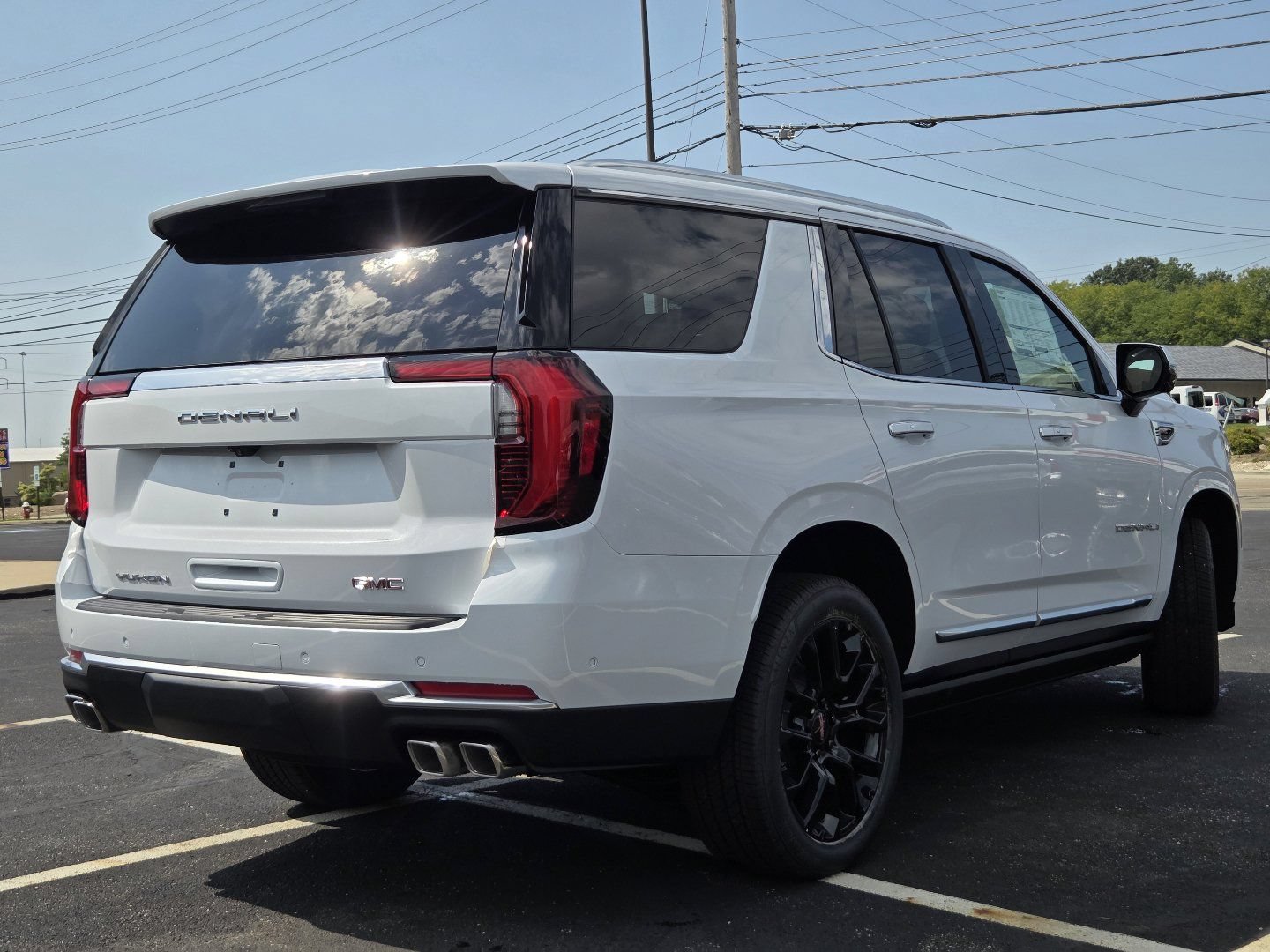New 2026 GMC Yukon Denali w/ Sun & Power Step Package AWD/4WD image 21