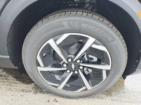 New 2026 Chevrolet Equinox EV LT image 13