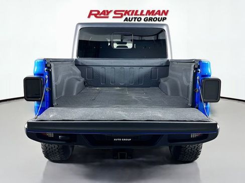 Used 2020 Jeep Gladiator Sport w/ Quick Order Package 24S AWD/4WD image 24