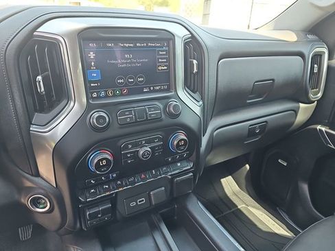 Used 2019 Chevrolet Silverado 1500 LTZ w/ LTZ Plus Package AWD/4WD image 23