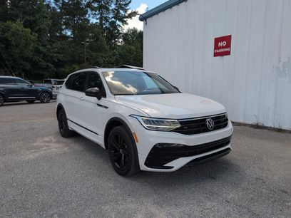 Used 2023 Volkswagen Tiguan SE R-Line