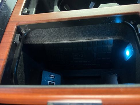 Used 2021 Lincoln Navigator L Reserve image 16