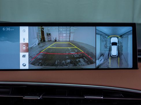 New 2026 Genesis GV70 2.5T Advanced image 26