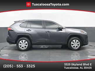 Used 2024 Toyota RAV4 LE FWD video 1