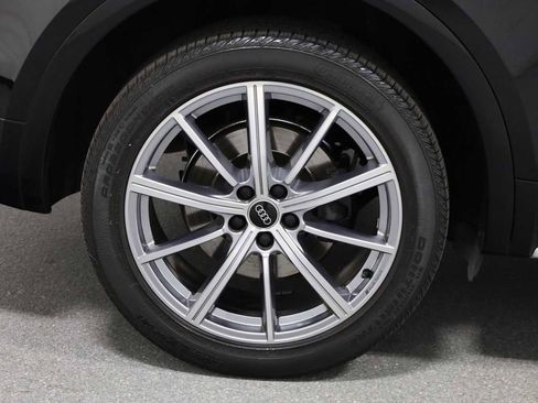 Used 2023 Audi SQ5 Premium Plus w/ Premium Plus Package image 35