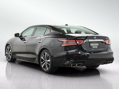 Used 2023 Nissan Maxima SL FWD image 3