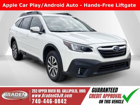 Used 2022 Subaru Outback Premium image 1