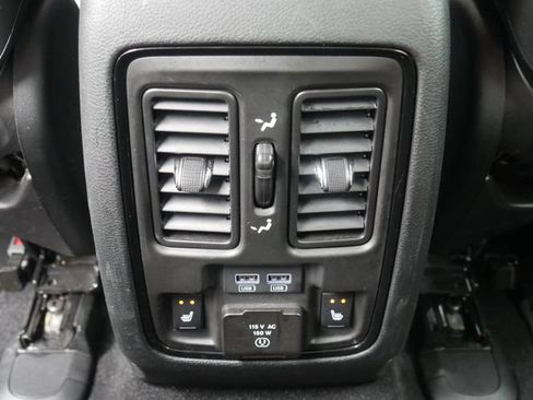 Used 2024 Dodge Durango R/T AWD/4WD image 31