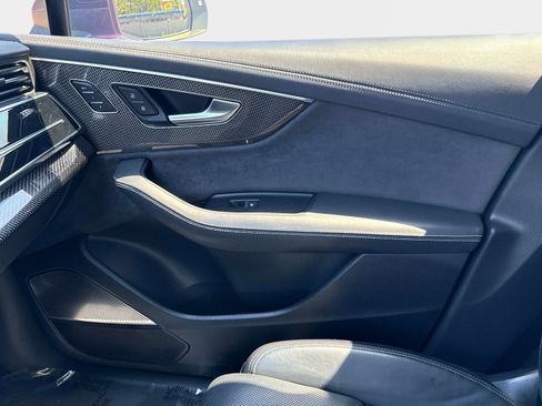 Used 2023 Audi SQ7 Prestige w/ Sport Package image 22