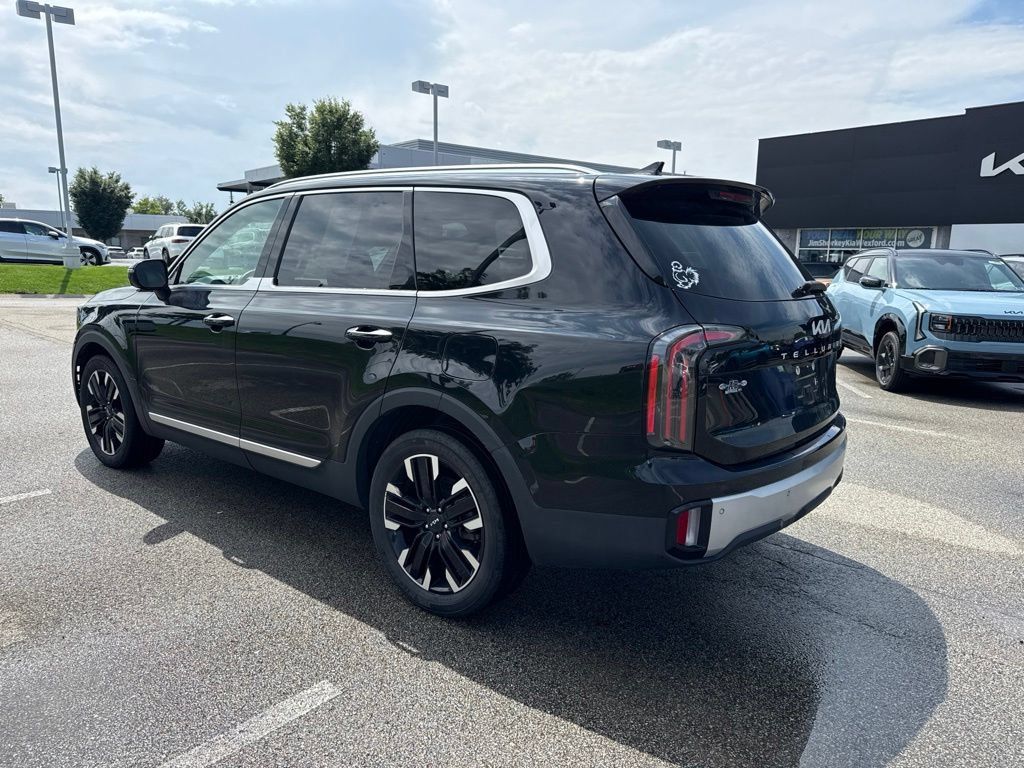 Certified 2024 Kia Telluride SX Prestige AWD/4WD image 4