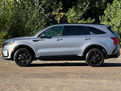 Used 2021 Kia Sorento SX AWD/4WD image 4