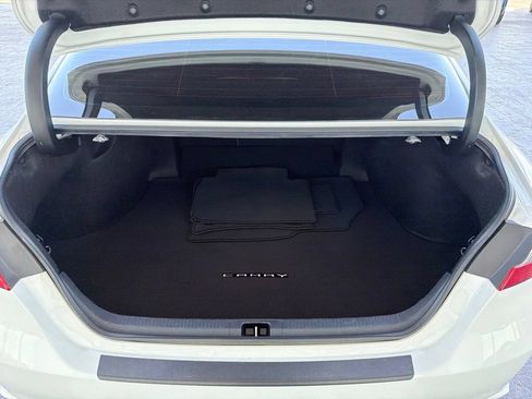 Used 2023 Toyota Camry SE FWD image 18