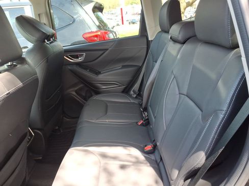 Certified 2021 Subaru Forester Limited AWD/4WD image 8