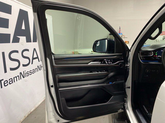 Used 2024 Jeep Grand Wagoneer L Series III w/ Quick Order Packagew 28T AWD/4WD image 9