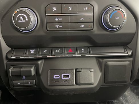 New 2026 Chevrolet Silverado 3500 W/T image 31