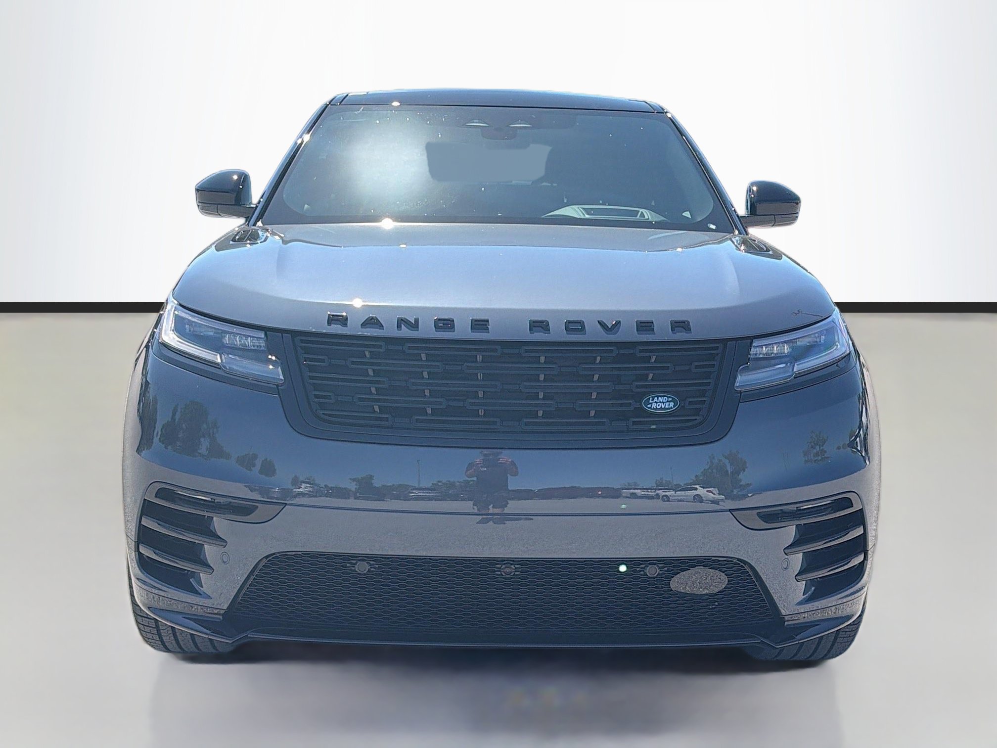 New 2026 Land Rover Range Rover Velar Dynamic SE AWD/4WD image 8