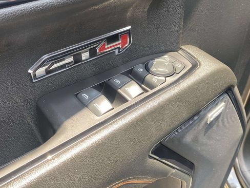 Used 2024 GMC Sierra 1500 AT4 w/ Technology Package AWD/4WD image 20