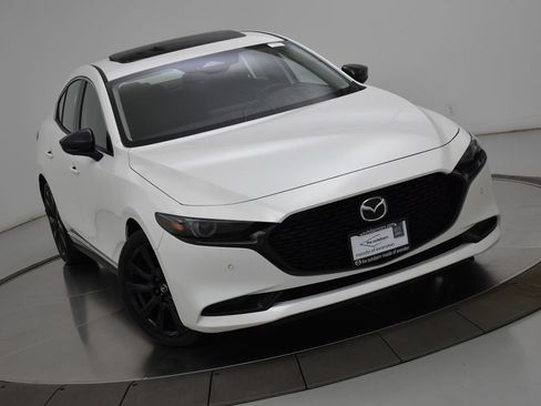 Used 2025 MAZDA MAZDA3 2.5 Turbo Sedan w/Premium Plus AWD/4WD image 2