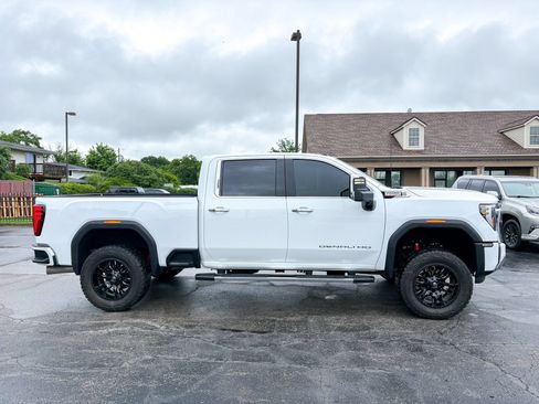 Used 2026 GMC Sierra 2500 Denali w/ Technology Package AWD/4WD image 21