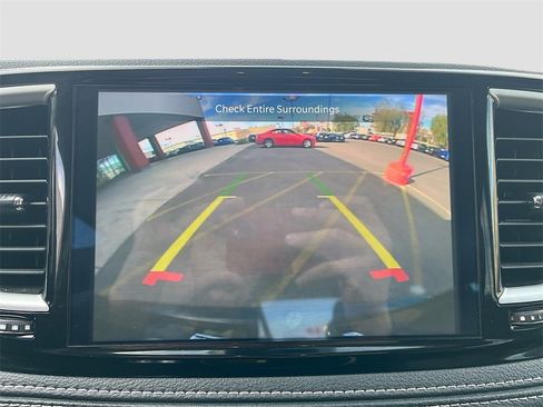 Used 2024 Chrysler Pacifica Select image 14