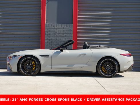 Used 2022 Mercedes-Benz SL 63 AMG 4MATIC image 2