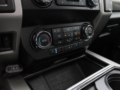Used 2021 Ford F250 Lariat AWD/4WD image 18