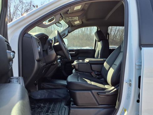 New 2026 GMC Sierra 2500 Pro w/ Convenience Package image 18