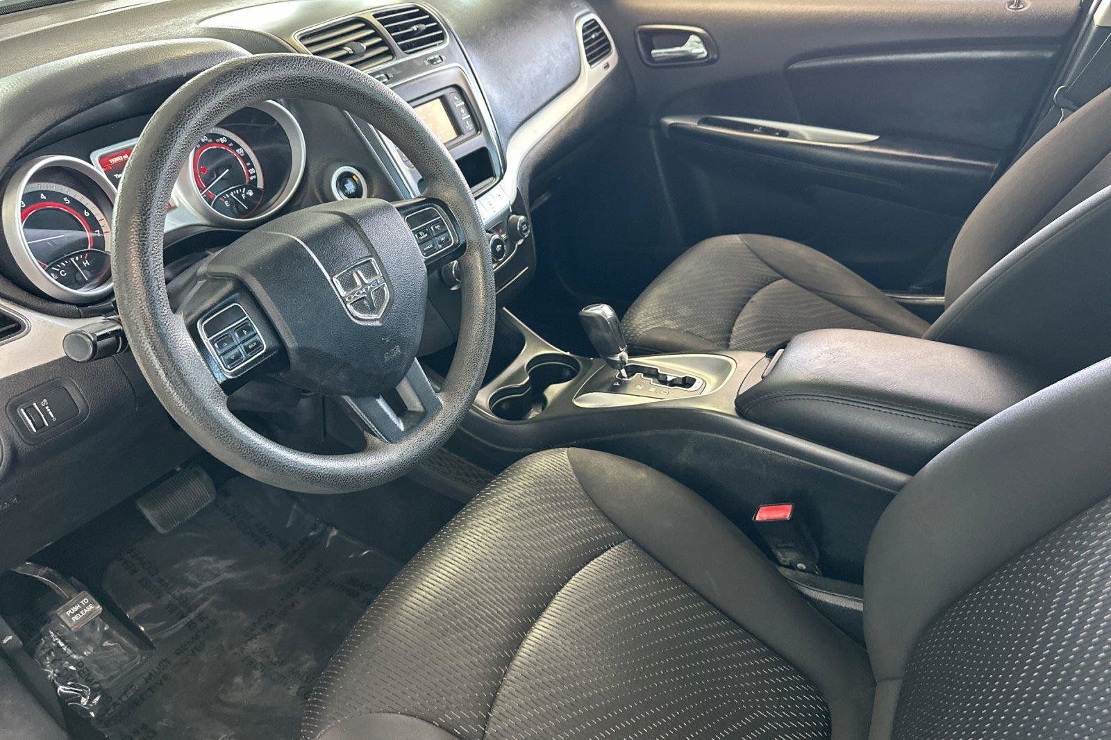 Used 2015 Dodge Journey American Value Package w/ Flexible Seating Group FWD image 9