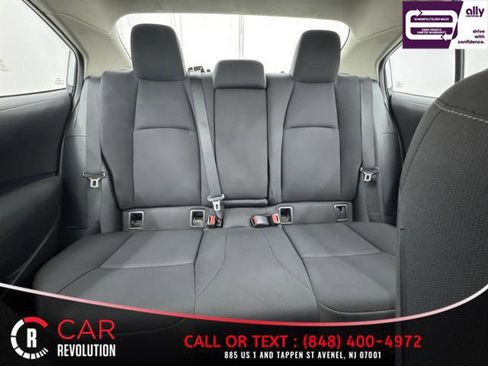 Used 2023 Toyota Corolla LE image 11