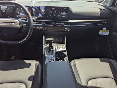 New 2026 Kia Sportage EX FWD image 15